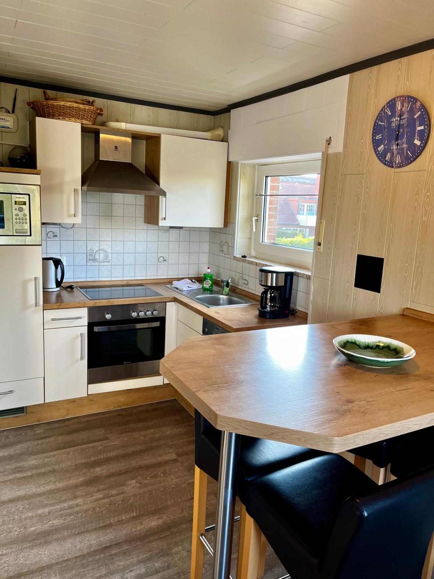 Apartment Bakenweg Fuer Maximal 4 Personen นอร์เดน ภายนอก รูปภาพ