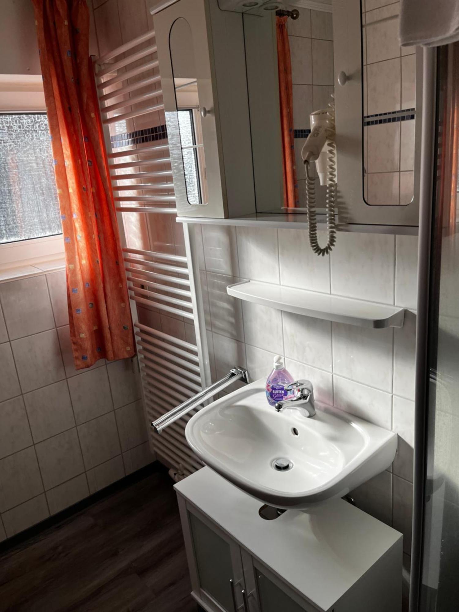 Apartment Bakenweg Fuer Maximal 4 Personen นอร์เดน ภายนอก รูปภาพ